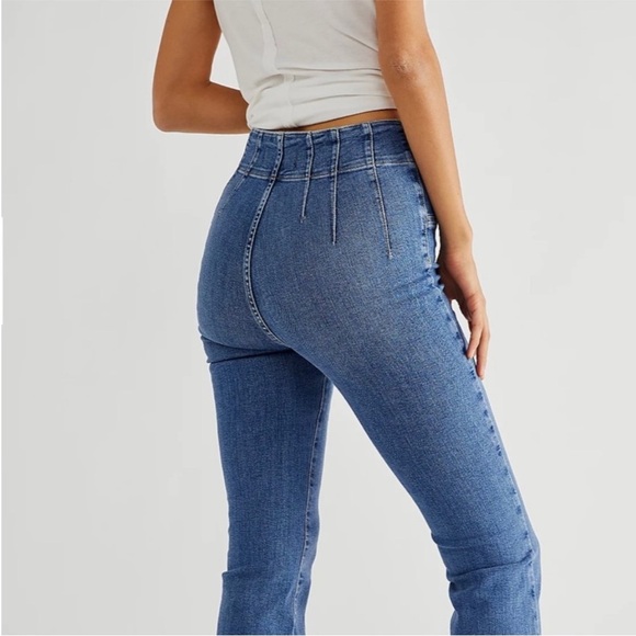 Free People Jayde Flare Jeans - Picture 4 of 11